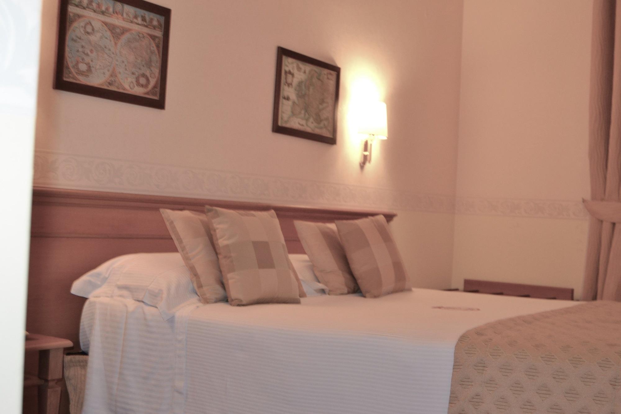 Seccy Hotel Boutique Art & Museum Fiumicino Eksteriør bilde