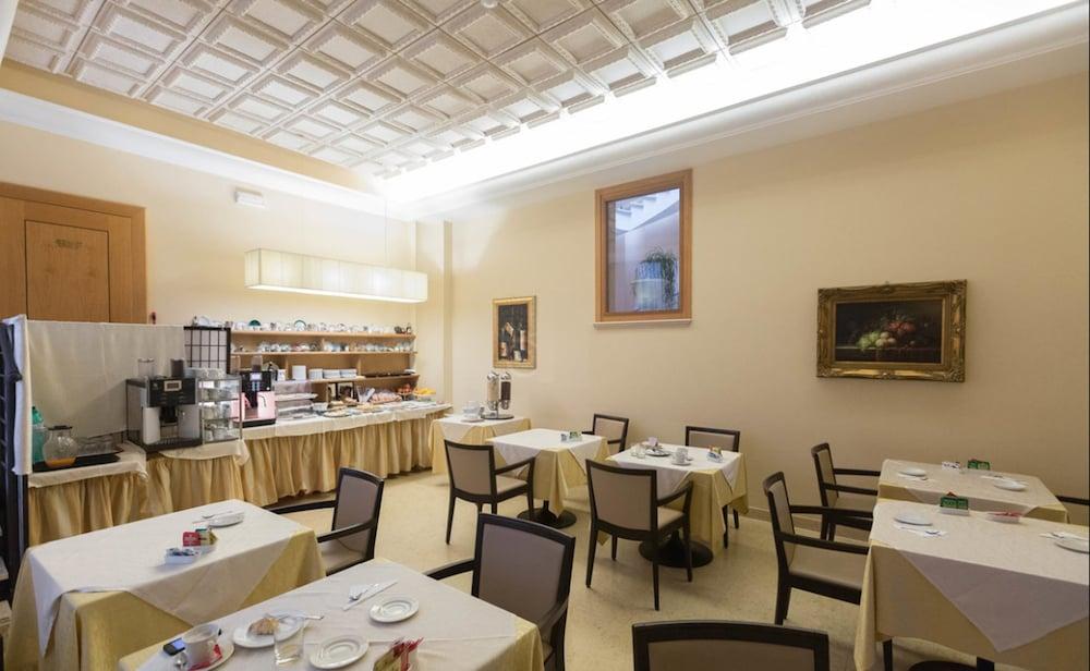 Seccy Hotel Boutique Art & Museum Fiumicino Eksteriør bilde