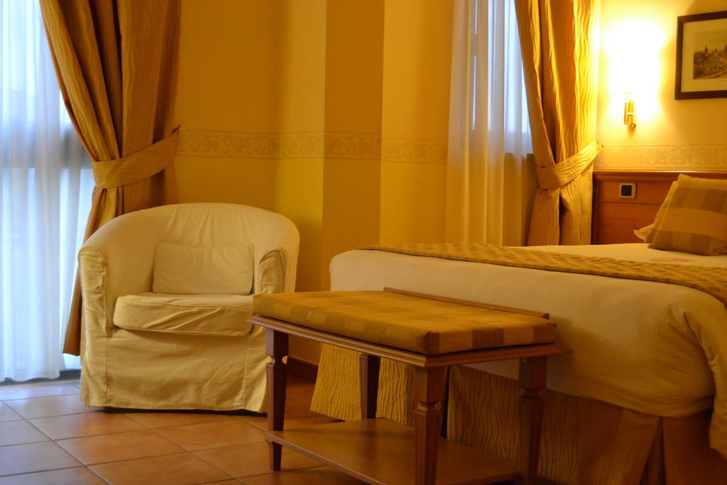 Seccy Hotel Boutique Art & Museum Fiumicino Rom bilde
