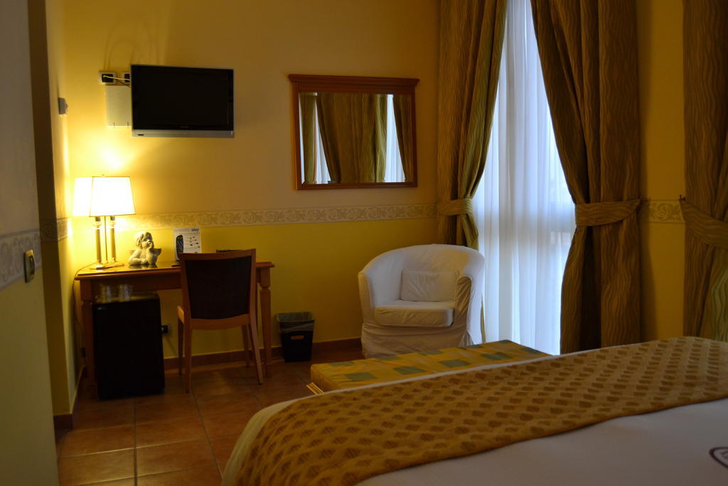 Seccy Hotel Boutique Art & Museum Fiumicino Rom bilde