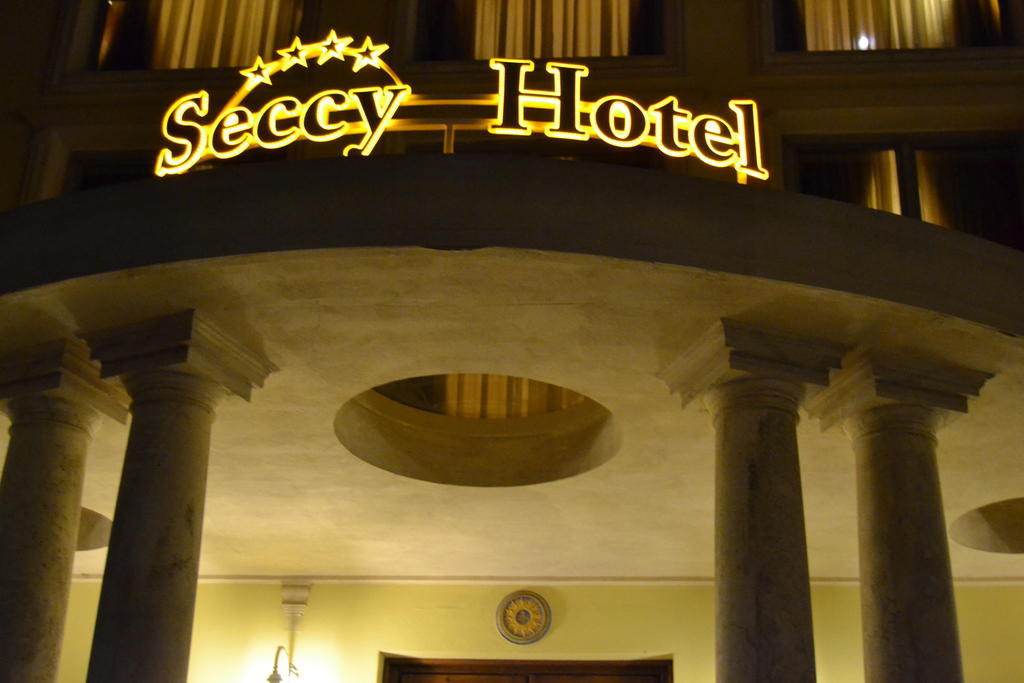 Seccy Hotel Boutique Art & Museum Fiumicino Eksteriør bilde